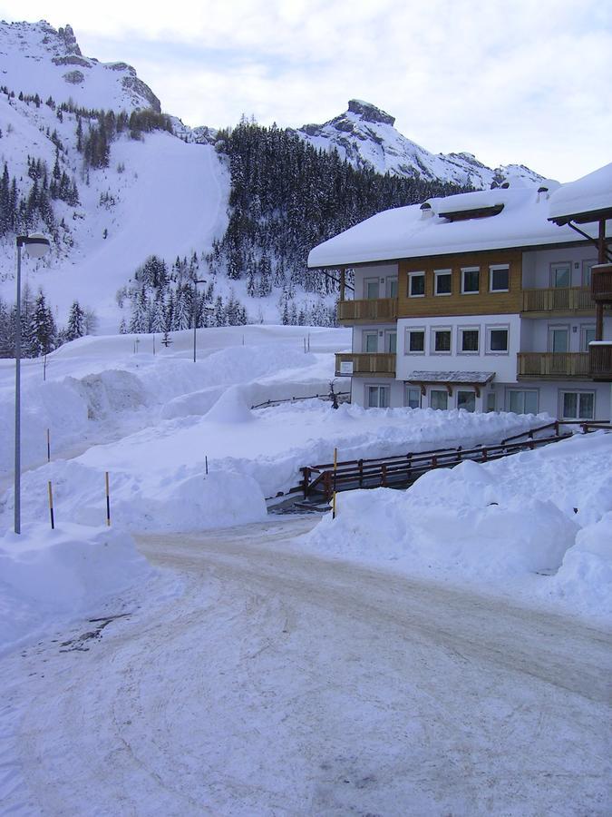 Alpenroyal Arabba Aparthotel Екстериор снимка